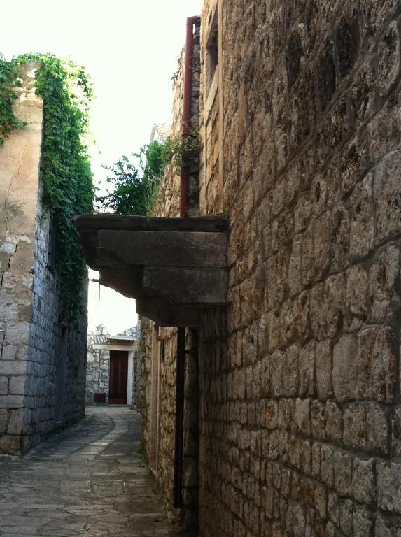Apartment Lucija *